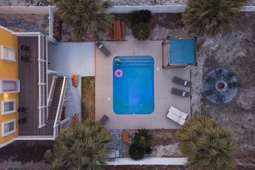 Pelican?s Perch - Tiki Bar, Pool, Gulf Views, Elevator!