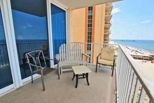 San Carlos 1001 By Youngs Suncoast