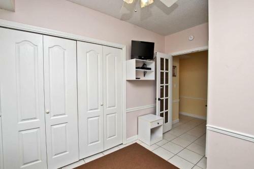 Legacy 102 By Youngs Suncoast