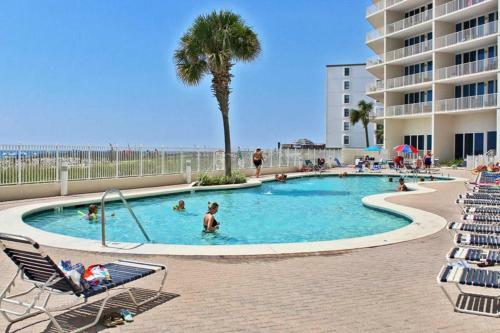 Lighthouse By Youngs Suncoast