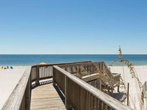 Bel Sole Penthouse 1801 By Youngs Suncoast