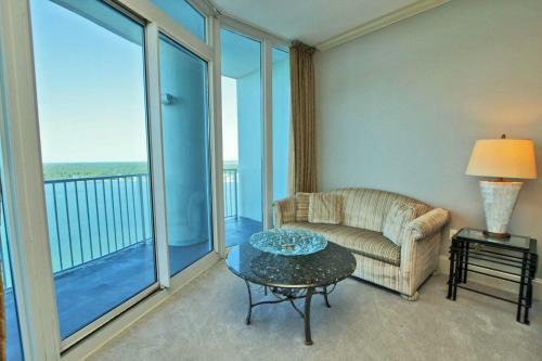 Bel Sole Penthouse 1801 By Youngs Suncoast