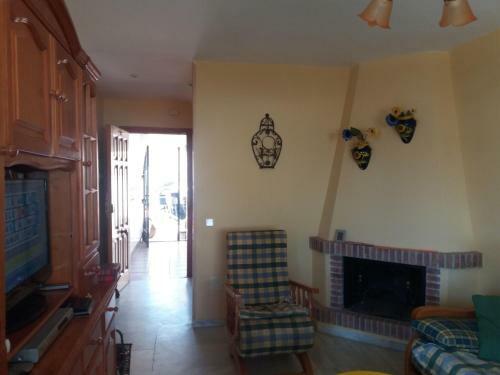 Snug Apartment In Moj�car With Private Swimming Pool