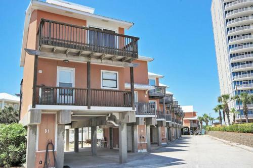 Laguna Bella B1 By Youngs Suncoast
