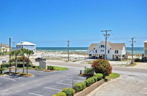 Laguna Bella B1 By Youngs Suncoast