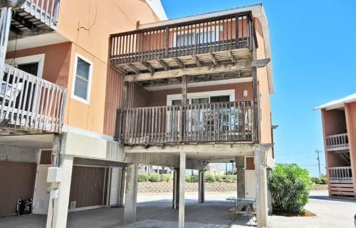 Laguna Bella B1 By Youngs Suncoast