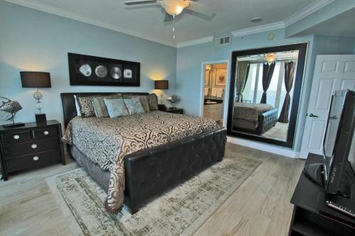San Carlos Penthouse 4 By Youngs Suncoast