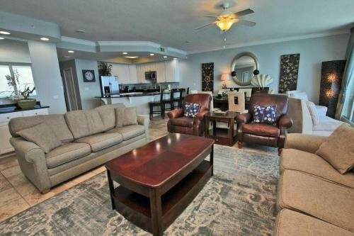 San Carlos Penthouse 4 By Youngs Suncoast