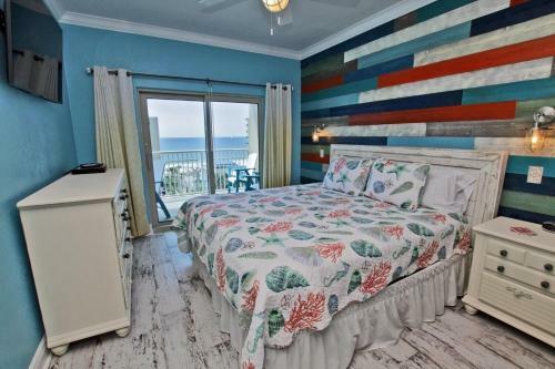 Crystal Tower 601 By Youngs Suncoast