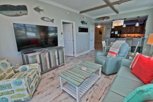 Crystal Tower 601 By Youngs Suncoast