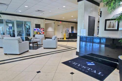 Crystal Tower 601 By Youngs Suncoast