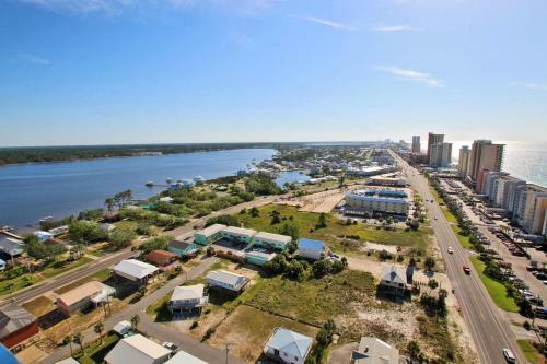 Crystal Tower 601 By Youngs Suncoast