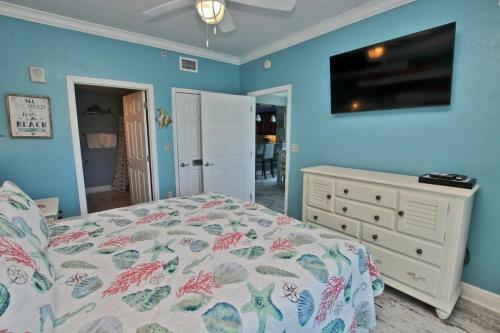 Crystal Tower 601 By Youngs Suncoast