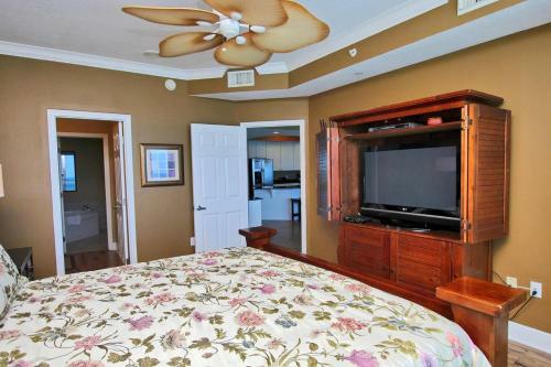 San Carlos 801 By Youngs Suncoast