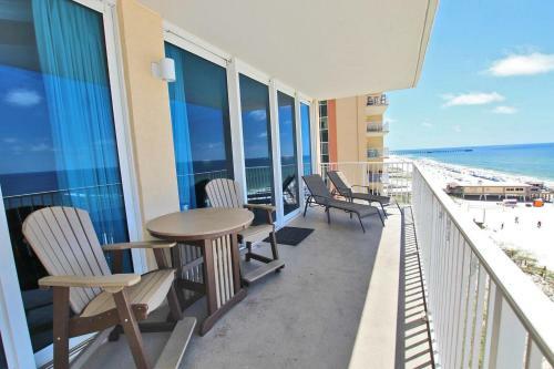 San Carlos 801 By Youngs Suncoast