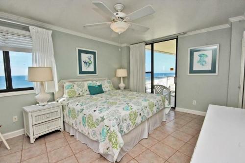Whaler By Youngs Suncoast