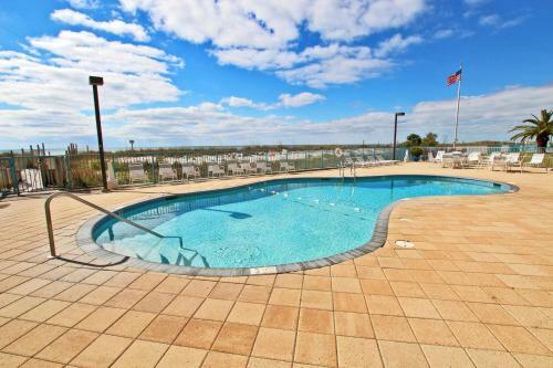 Surfside Shores By Youngs Suncoast