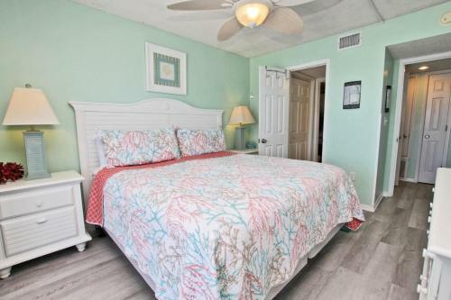Surfside Shores By Youngs Suncoast