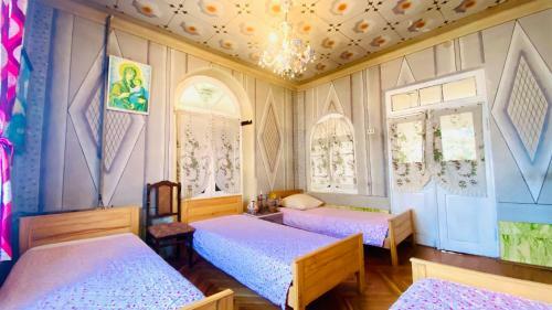 Hostal Tonatsuyts Guest House