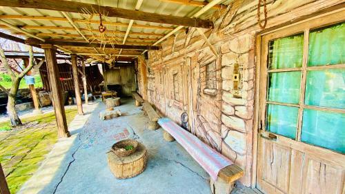 Hostal Tonatsuyts Guest House