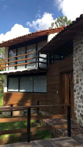 Caba�a De Las Flores