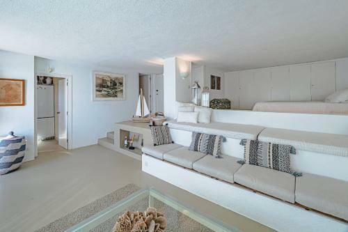 Villa Van Gogh - Barneda Premium Villas