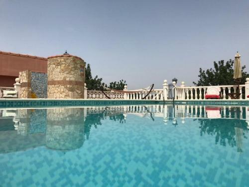 Studios - Suite Princi�re + Piscine Pr�s De Valencia