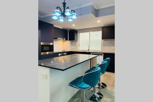 Southbank Modern Luxe Apartment