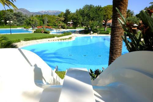 Playa Montroig Camping Resort