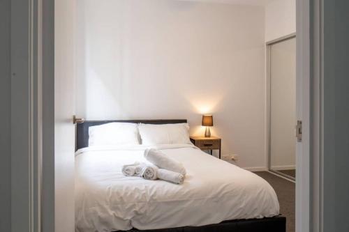 Modern 2 Bedroom Apartment With Rooftop
