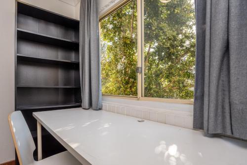 Apartamento Art Deco City Pad / Spring Hill