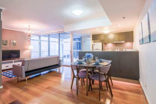 Airtrip Apartments On George Street