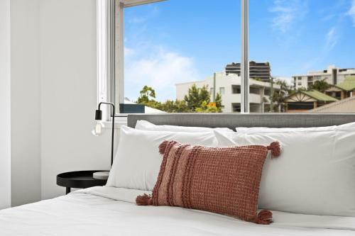 Apartamento Modern And Large 2-bed Townhouse With Pool