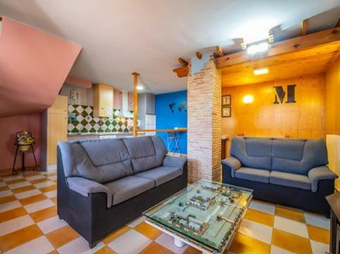 Casa Mistral