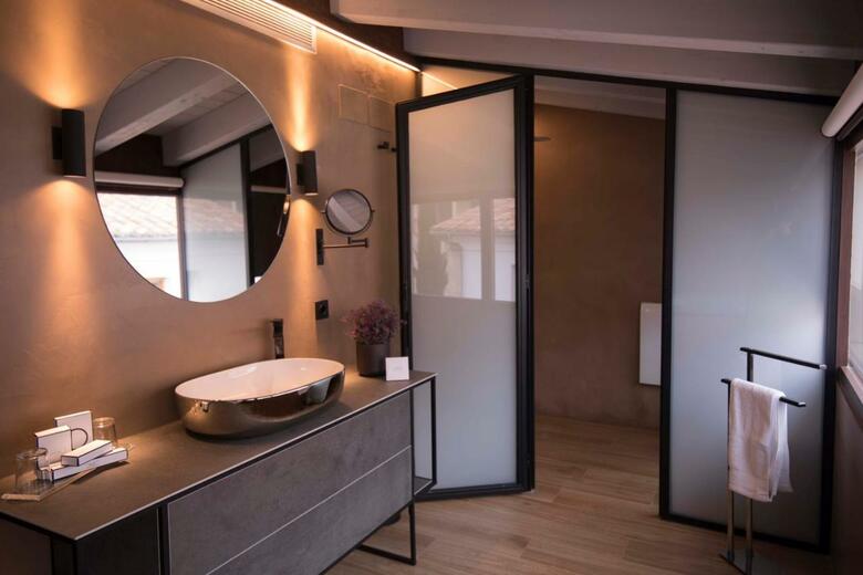Vallivana Suites
