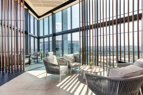 Brisbane One 3 Beds Apartments