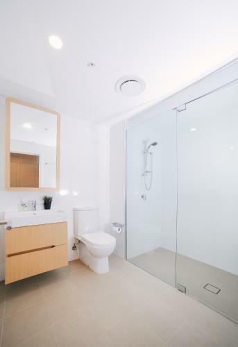 Brisbane One 3 Beds Apartments