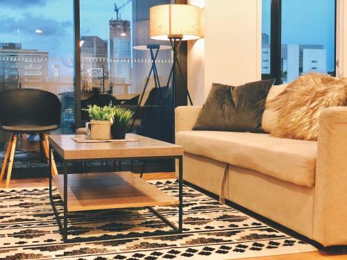 Brisbane One 3 Beds Apartments