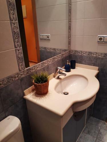 Apartamento Comodo Y Funcional Junto A Playa Y La Monta�a