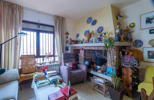 Villa Del Poeta Jes�s Losada