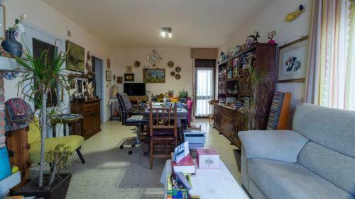 Villa Del Poeta Jes�s Losada