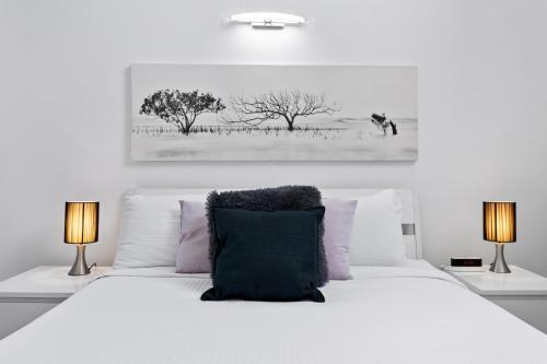 Stunning 2-story Fortitude Valley Apartment