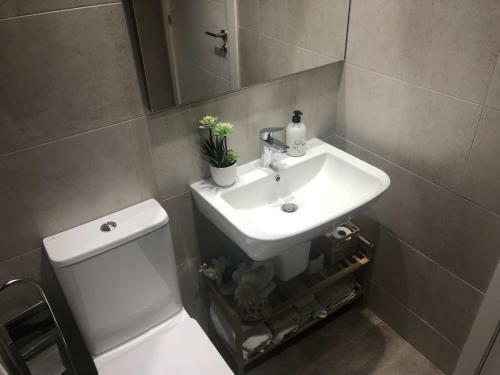 Apartamento �tico Playa Granada Golf + Piscina Con Jacuzzi