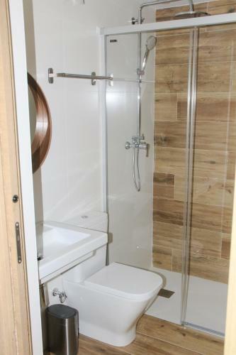 Apartamentos Mundaka Surf Camp