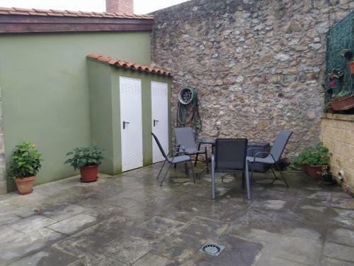 Apartamento Cuadras De Esta�os