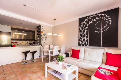 Residencial Beach Apartament Wiffi