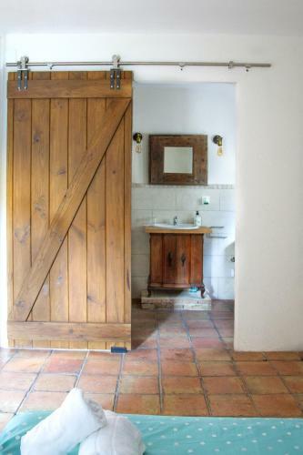 Bed & Breakfast Casa Rural El Tir� De Nev�