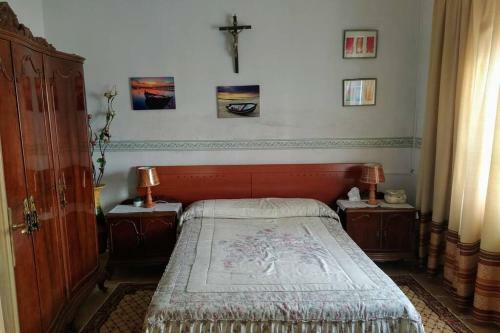 Casa Antigua En Navahermosa