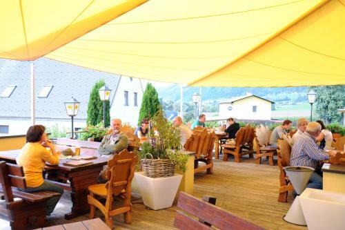 Hostal Gasthof Perschler