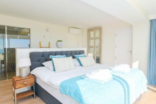 Villa Graham Holiday Rentals - La Palmera